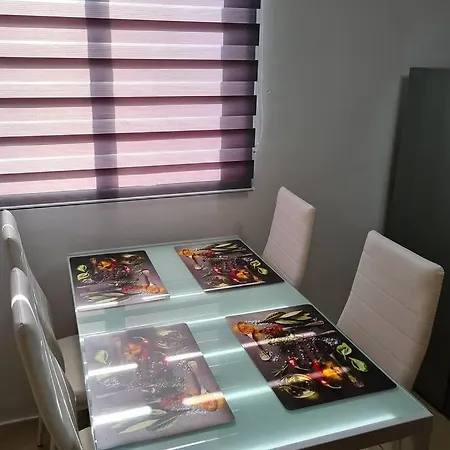 Bugibba Corner Stone Away From The Sea *