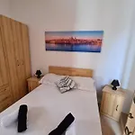 Apartmán Bugibba Corner Stone Away From The Sea *