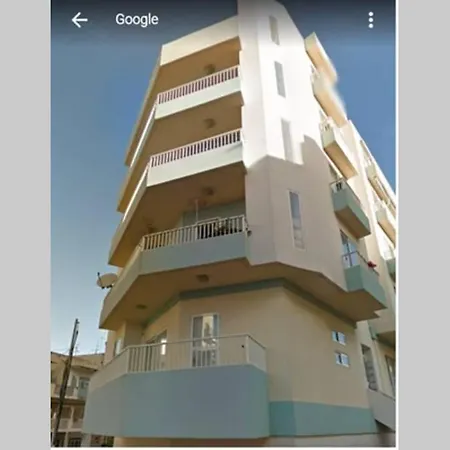 Bugibba Corner Stone Away From The Sea *